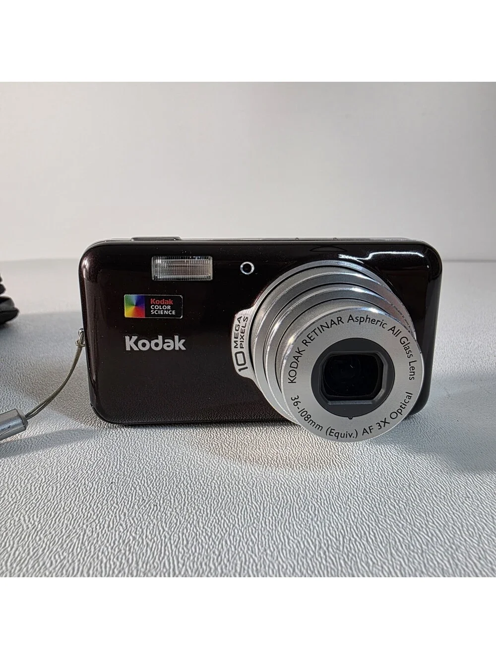 Kodak EasyShare V1003 10.0 MP Point & Shoot Digital Camera - Tested